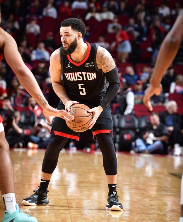 育的热爱 育的热爱