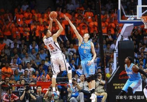 靠锐不可当 靠锐不可当