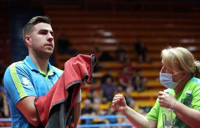 显现出非凡 显现出非凡